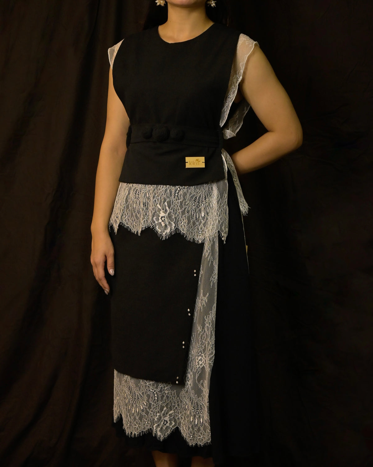 Rosette Black