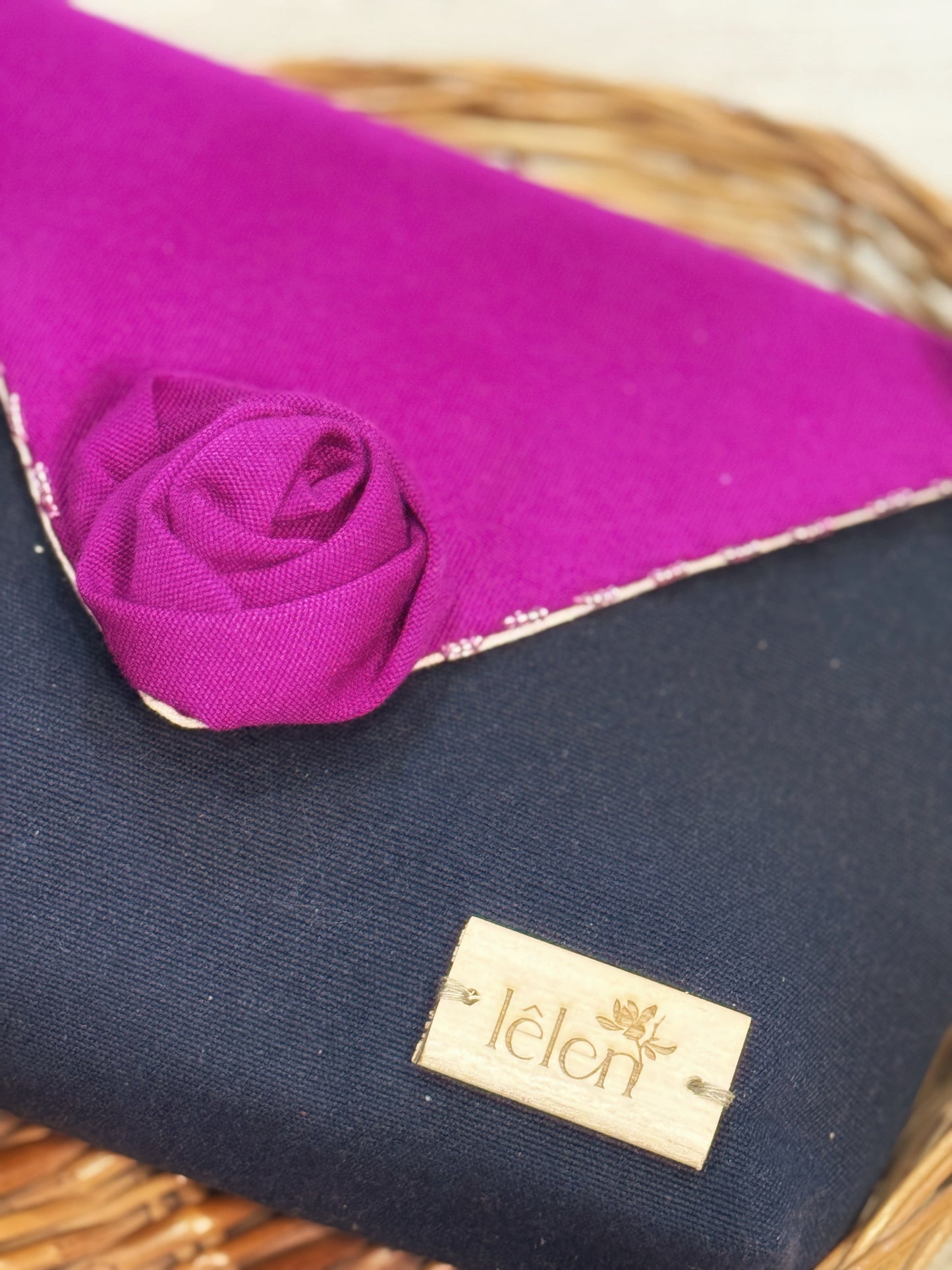 Rosy Pouch