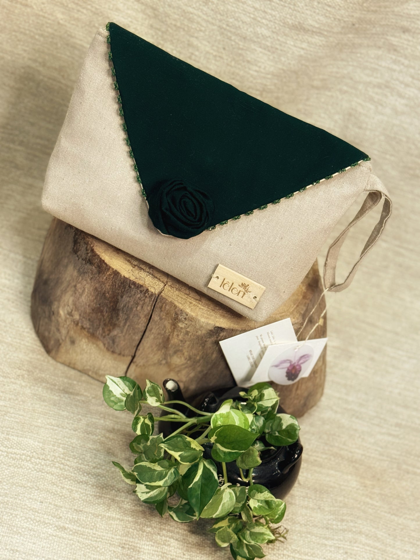 Rosy Pouch